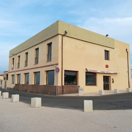 Buddi Hotel Platamona Eksteriør billede