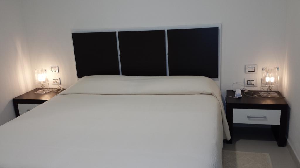 Buddi Hotel Platamona Eksteriør billede